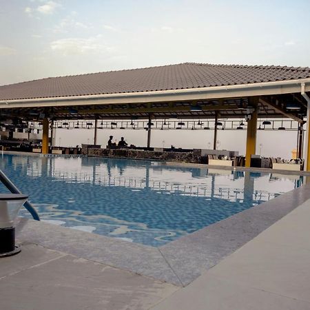 The Gold Beach Resort Daman Eksteriør billede