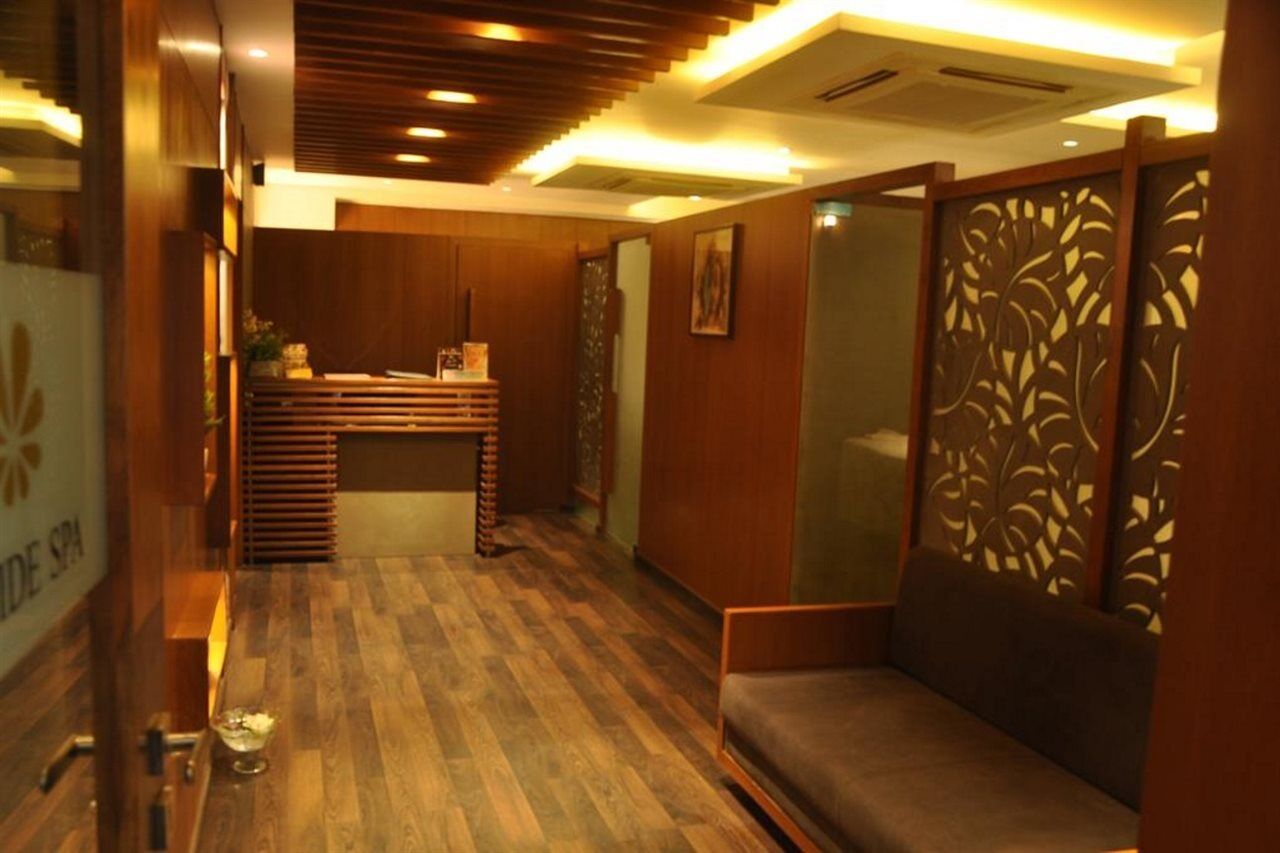The Gold Beach Resort Daman Eksteriør billede