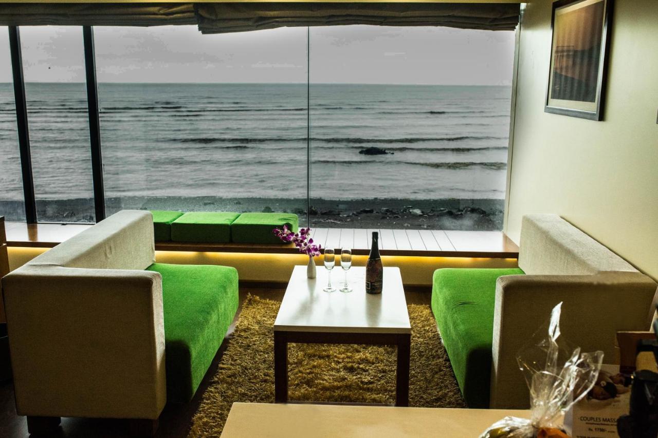 The Gold Beach Resort Daman Eksteriør billede