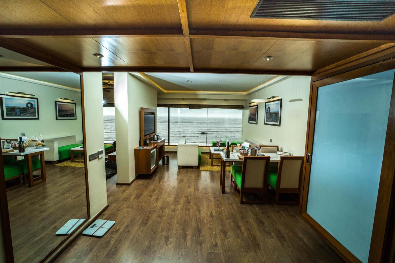 The Gold Beach Resort Daman Eksteriør billede